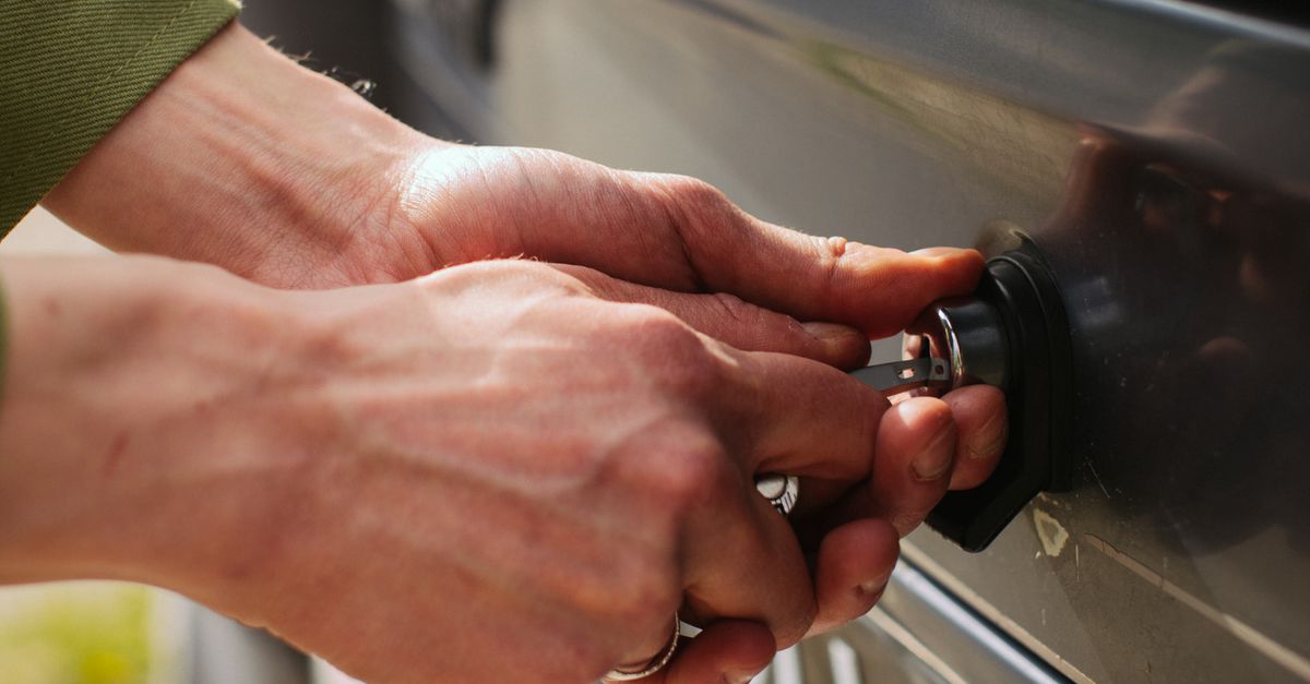 Trunk Unlock Service — Trusted Key Locksmith