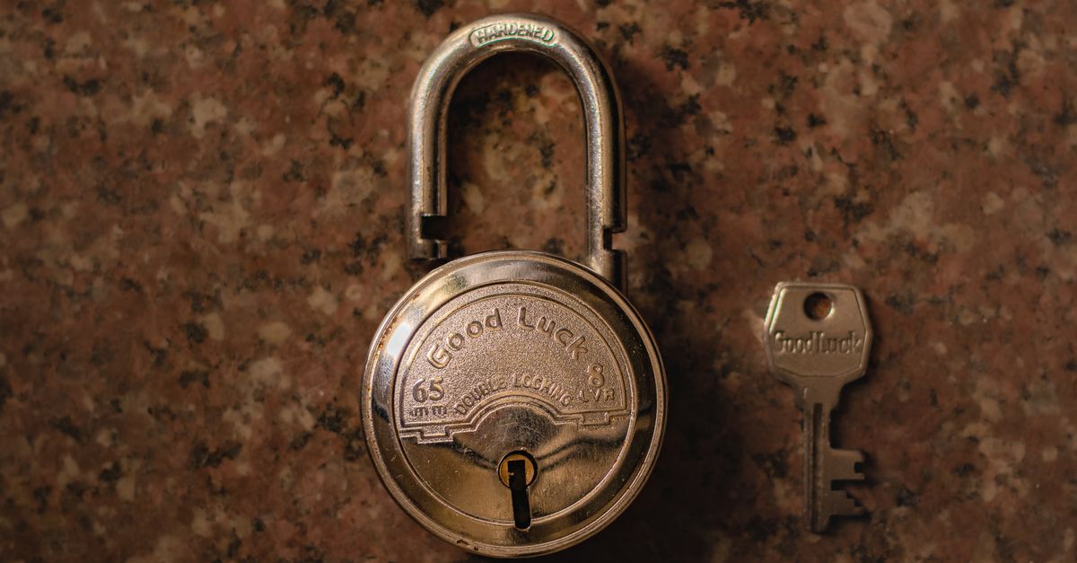 locksmith tools keys — Trusted Key Locksmith