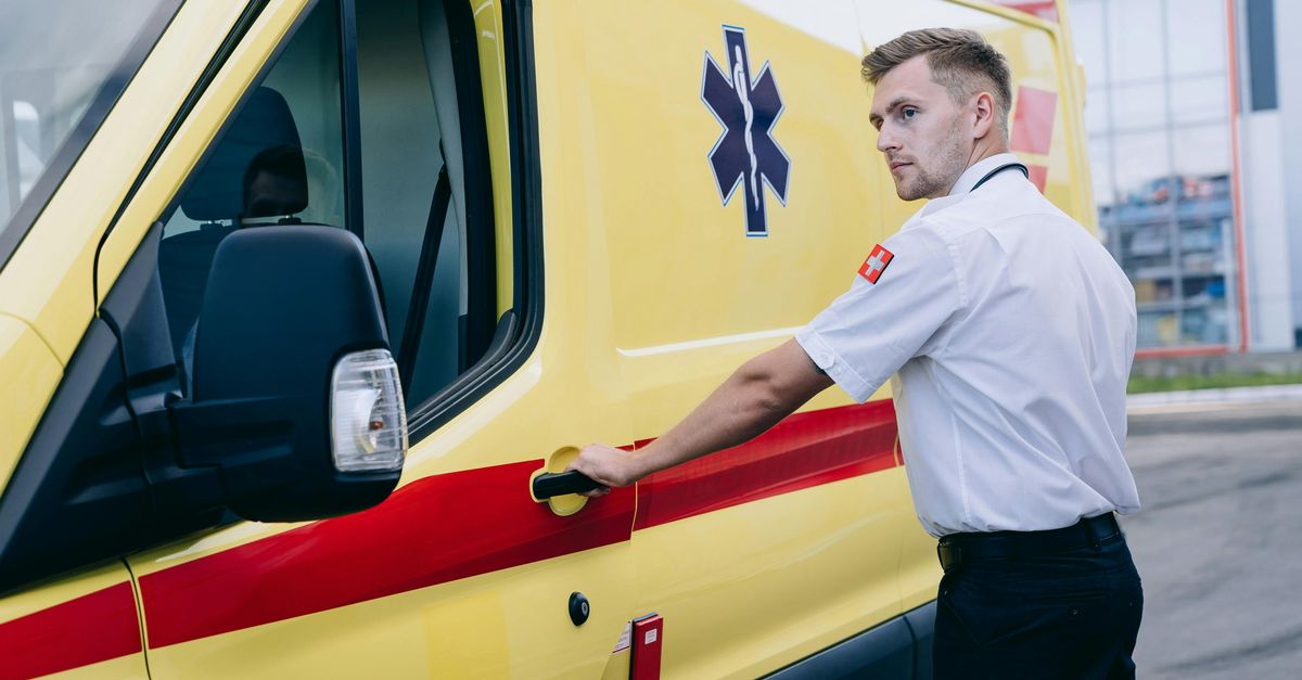 locksmith service technician — Trusted Key Locksmith