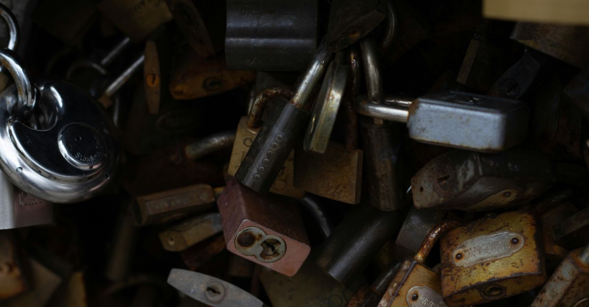 locksmith shop keys — Trusted Key Locksmith