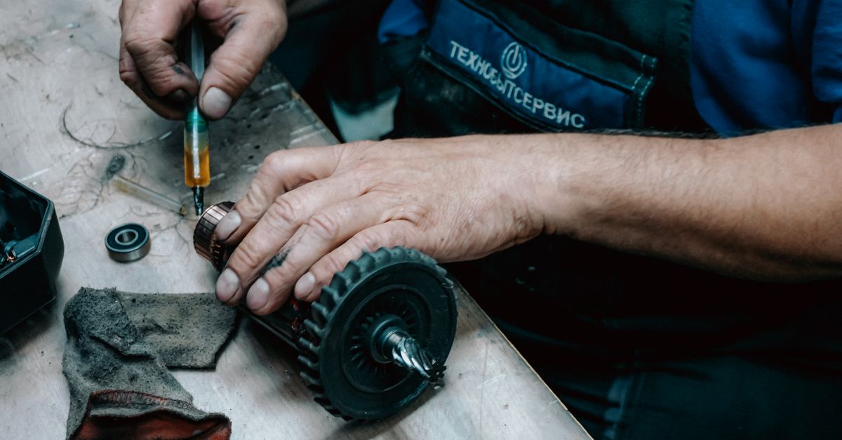 locksmith service technician — Trusted Key Locksmith