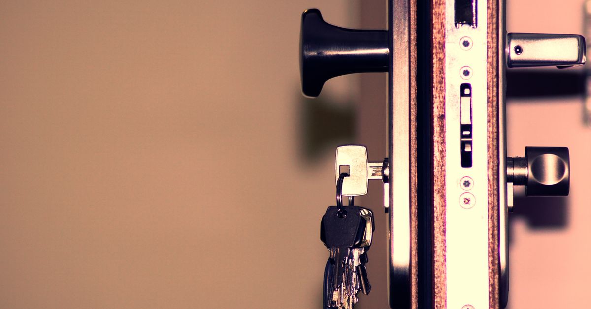 locksmith service technician — Trusted Key Locksmith